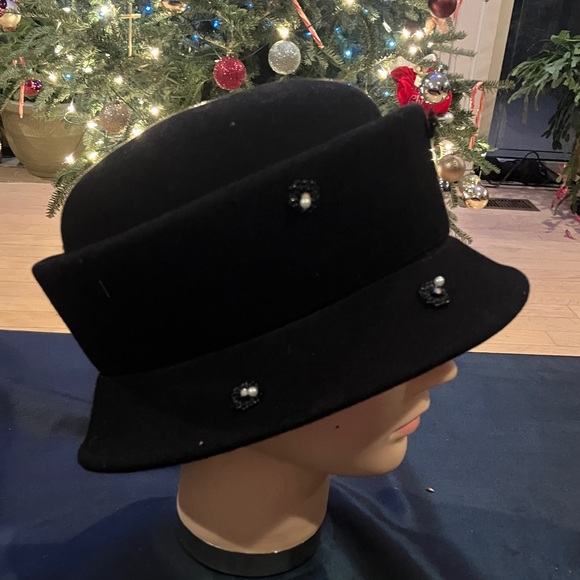 Elegant Black Wool Hat with Black Floral Beaded Iridescent Rhinestone Accents - Picture 3 of 4
